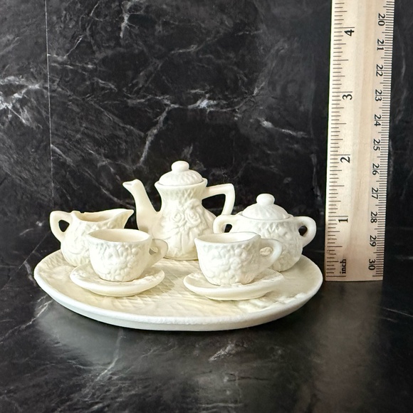 FLORAL FANTASY Eight Piece Miniature Tea Set - Picture 3 of 16